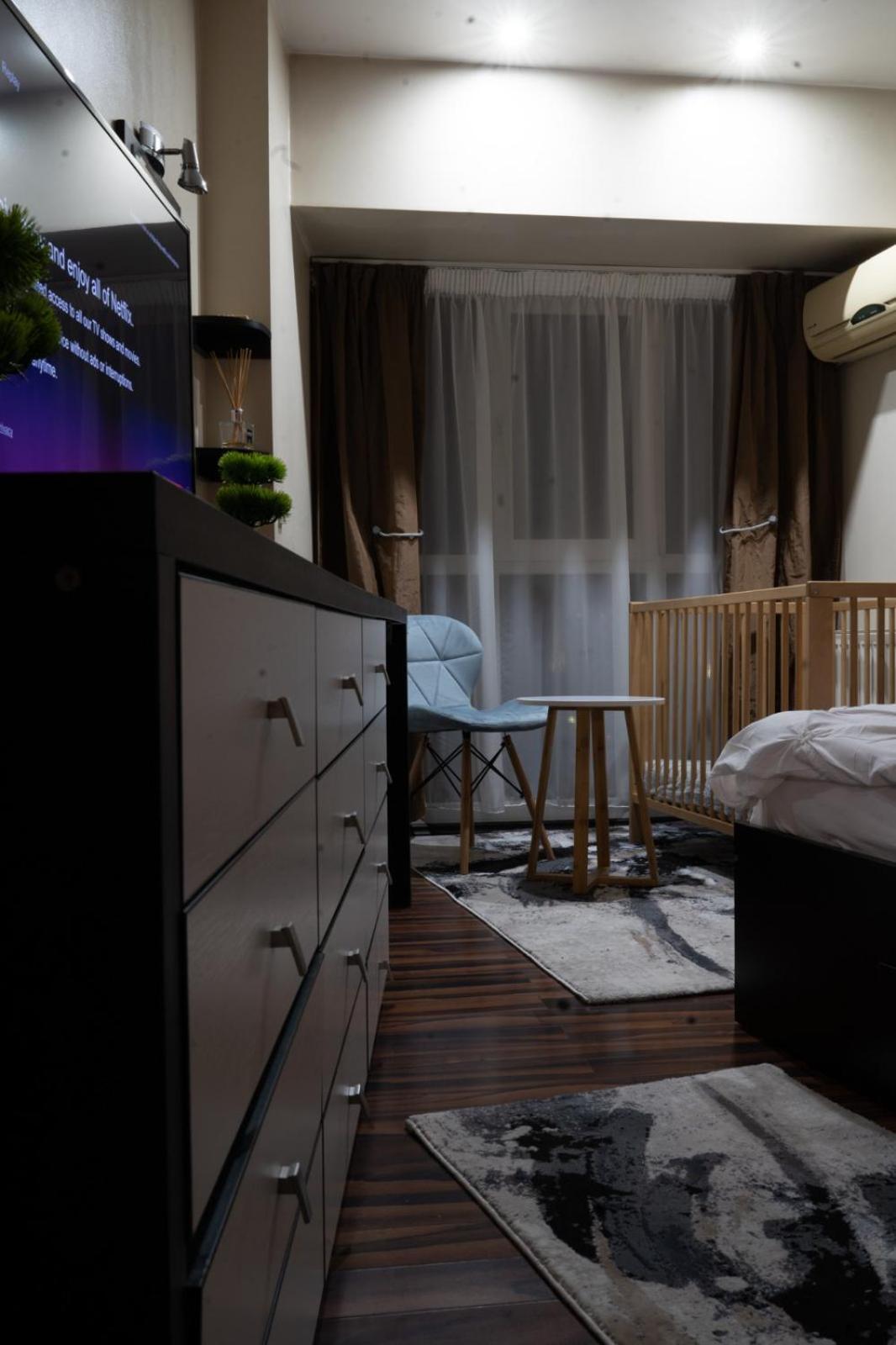 4 Rooms Unirii 47 Bucarest Exterior foto