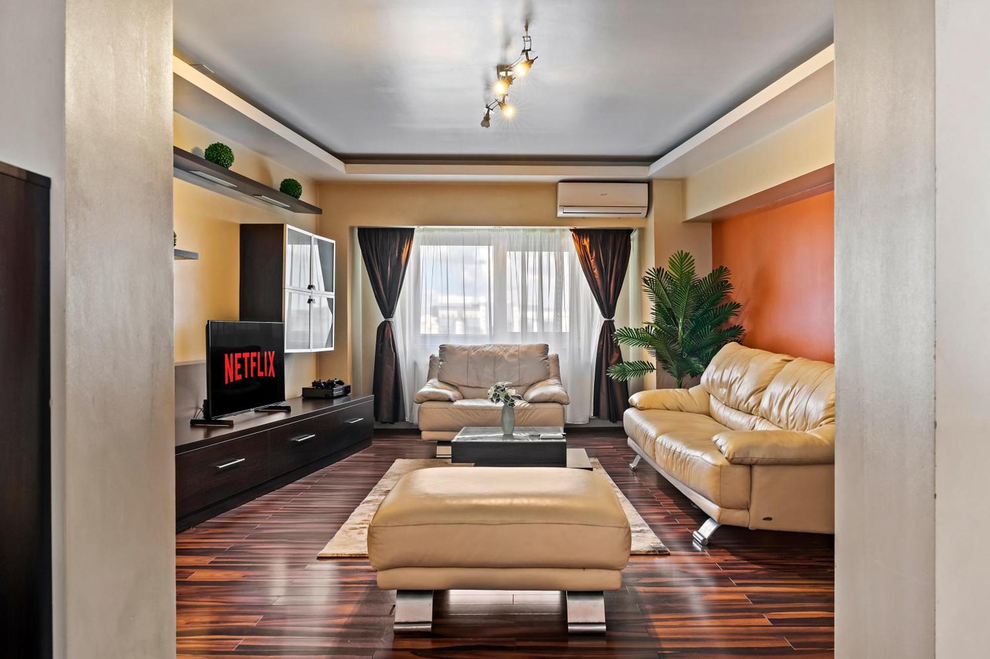 4 Rooms Unirii 47 Bucarest Exterior foto